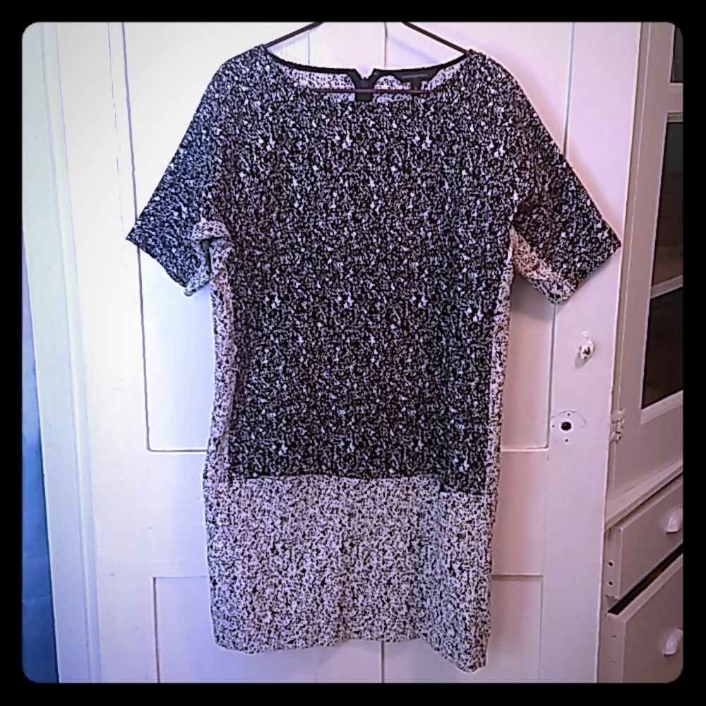 Modern 20s-Inspired Shift Dress